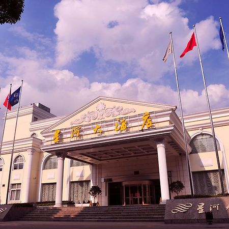 Jiujiang Xinghe Hotel Exterior foto